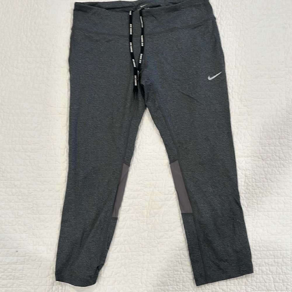 Nike Capri Leggings